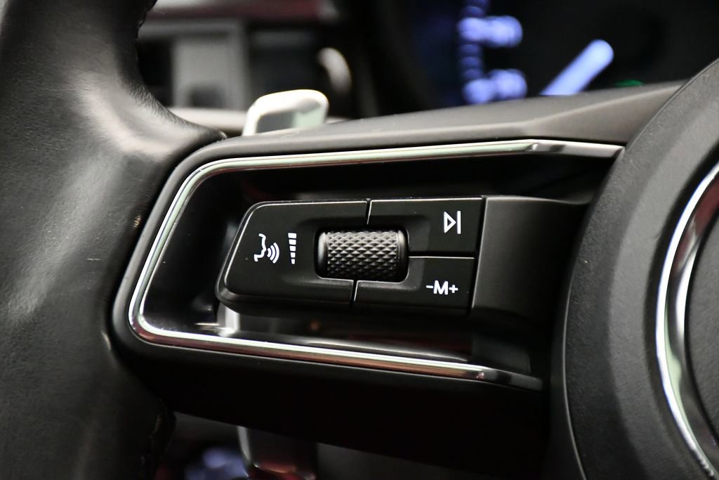 Used 2023 Porsche Macan S image 26