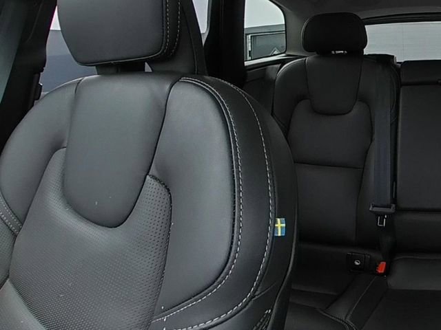 Used 2024 Volvo XC60 T8 Ultimate w/ Climate Package AWD/4WD image 25