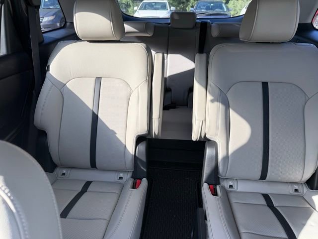 Used 2025 MAZDA CX-90 3.3 Turbo w/ Preferred Package image 14