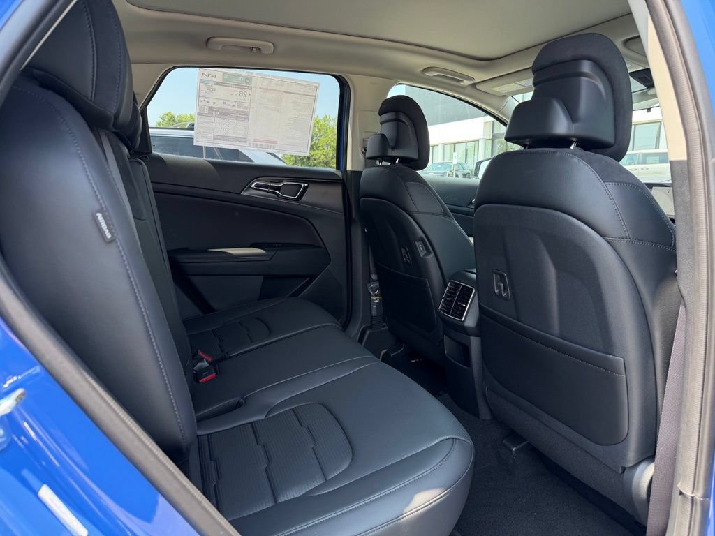 New 2026 Kia Sportage SX FWD image 30