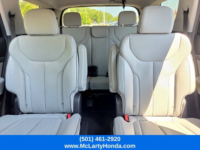 Used 2024 Hyundai Palisade SEL FWD image 11