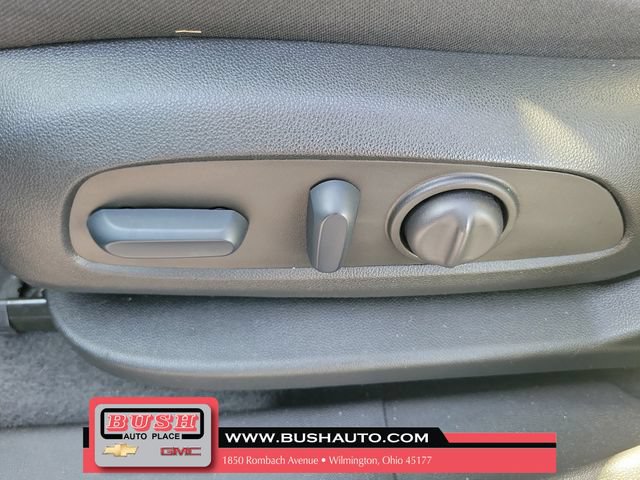Used 2023 Chevrolet Equinox LT AWD/4WD image 18