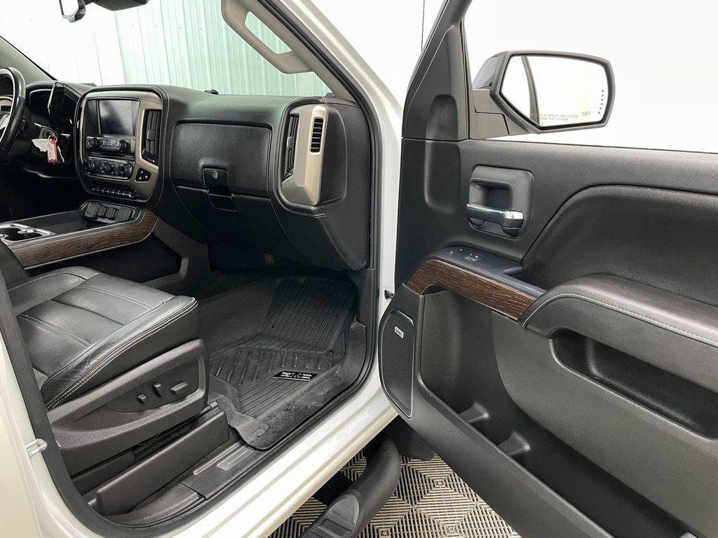 Used 2017 GMC Sierra 1500 Denali image 41
