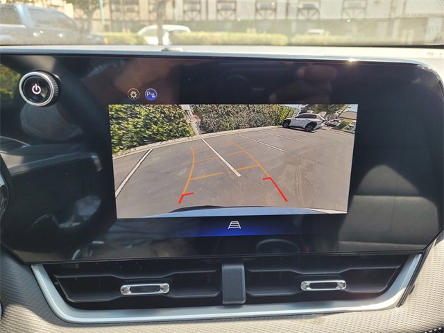New 2026 Chevrolet Equinox LT w/ Convenience Package II image 9