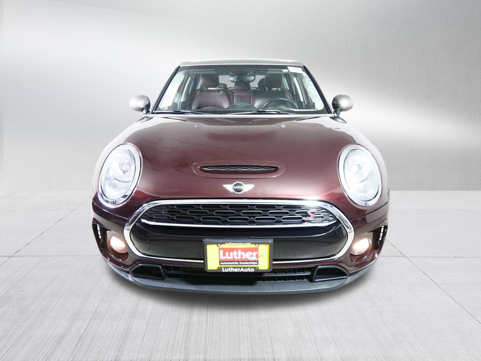 Used 2016 MINI Cooper Clubman S FWD video 2