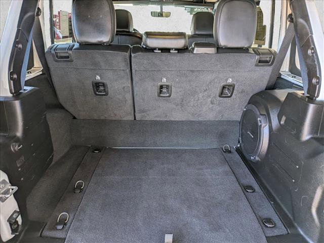 Used 2023 Jeep Wrangler Sahara w/ Cold Weather Group AWD/4WD image 19