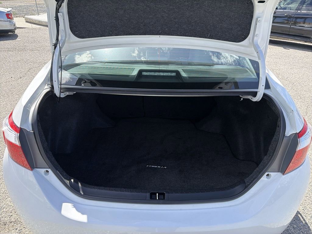 Used 2016 Toyota Corolla S FWD image 19