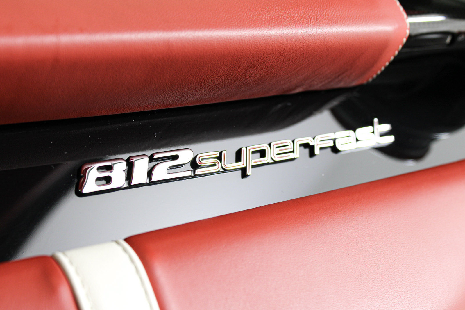 Certified 2020 Ferrari 812 Superfast RWD image 33