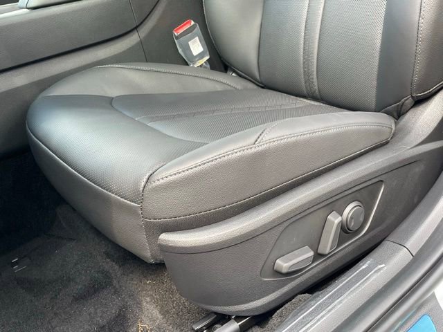 New 2025 Hyundai Sonata Limited FWD image 19