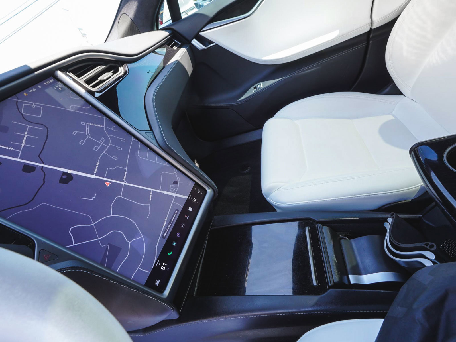 Used 2020 Tesla Model S Performance AWD/4WD image 30