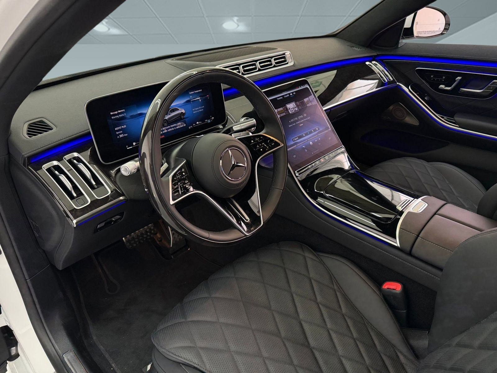 New 2026 Mercedes-Benz S 580e 4MATIC Sedan image 3