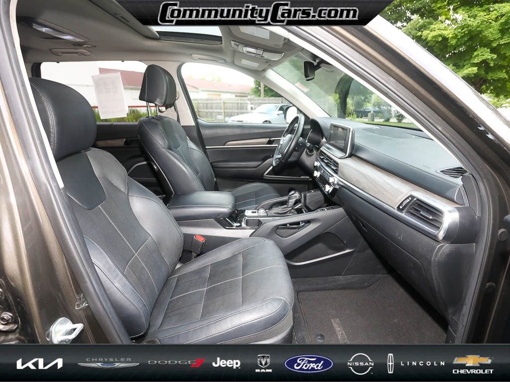 Used 2022 Kia Telluride EX image 22