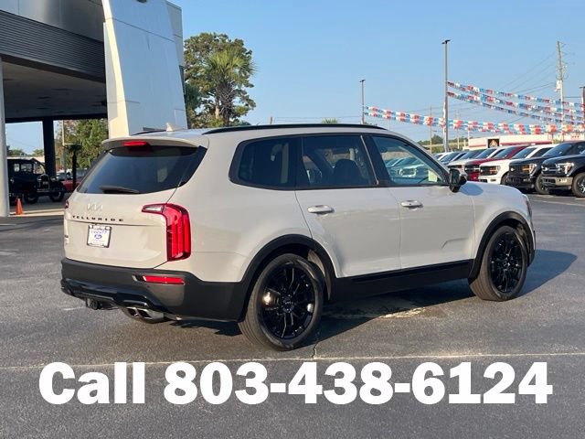 Used 2022 Kia Telluride EX w/ EX Premium Package AWD/4WD image 3