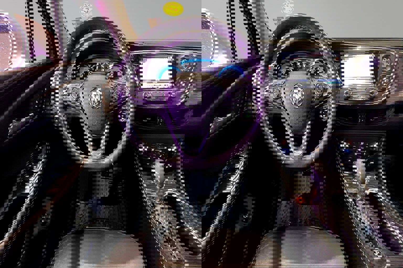 Used 2017 Buick Envision Essence image 8