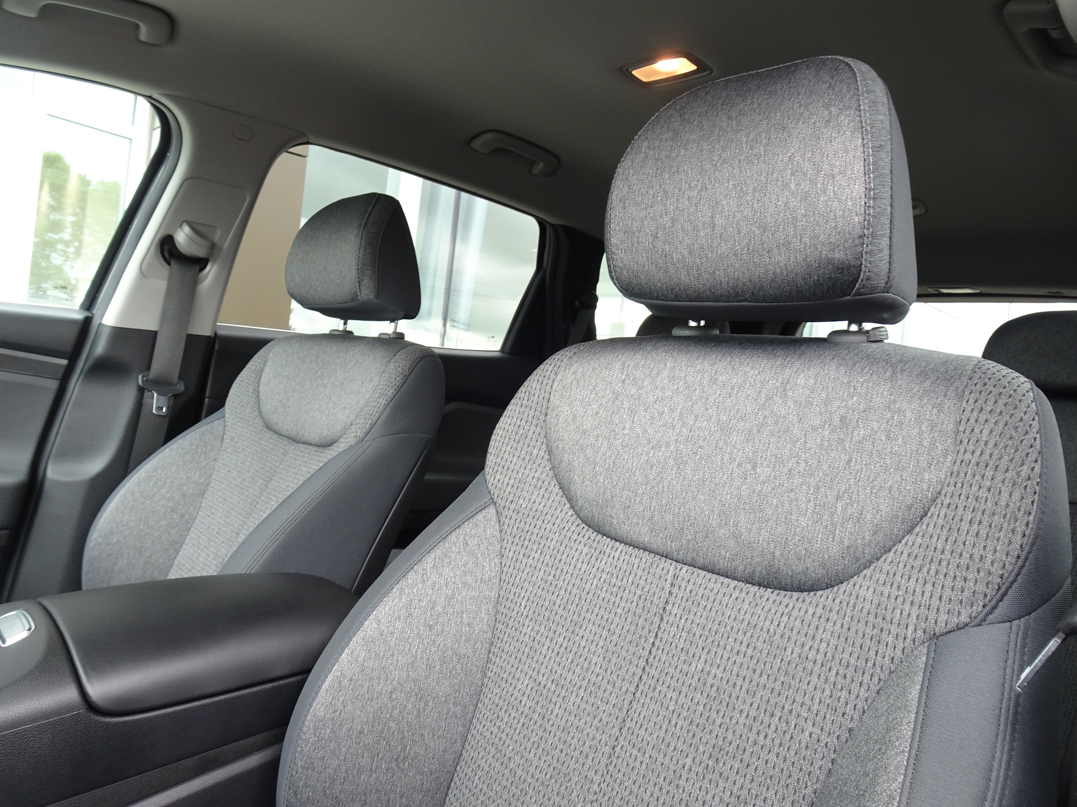 Used 2023 Hyundai Santa Fe SEL AWD/4WD image 10