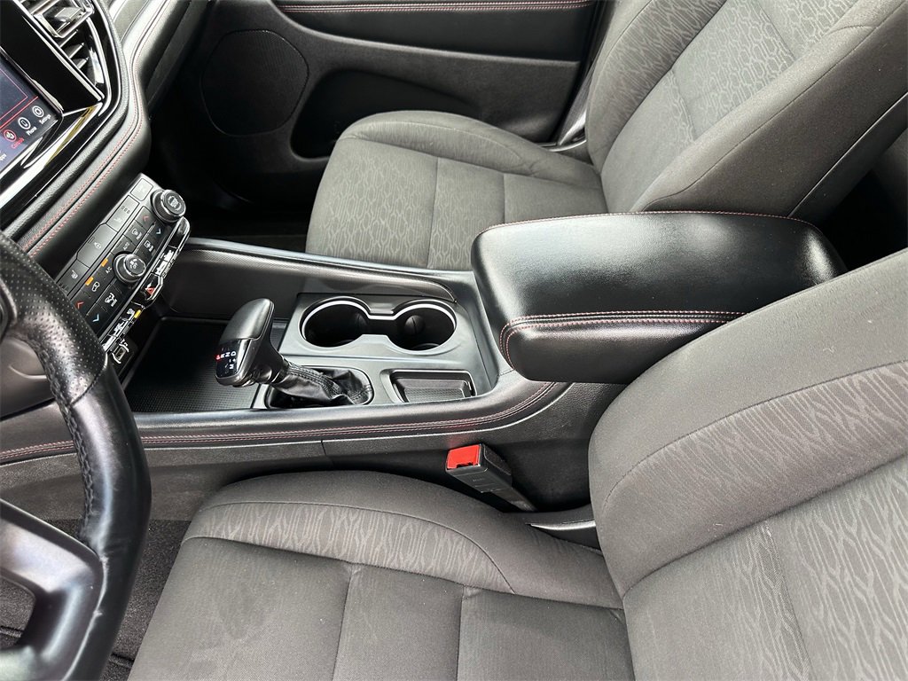 Used 2023 Dodge Durango GT image 31
