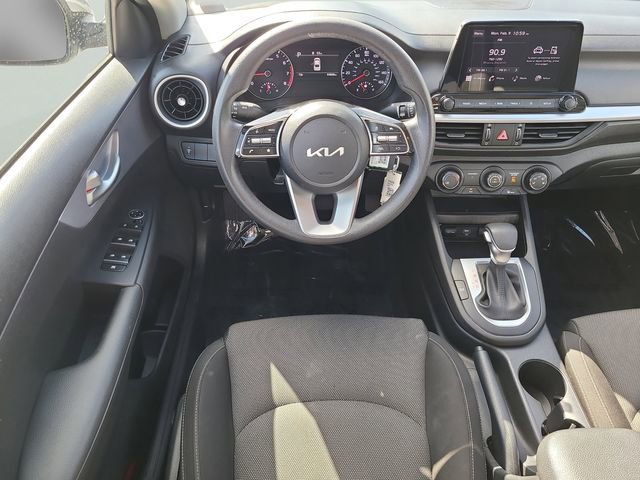 Used 2024 Kia Forte LXS FWD image 13