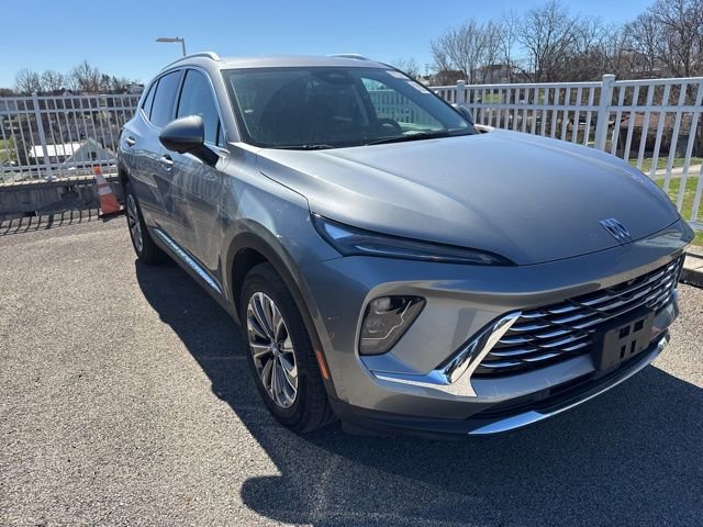 Used 2025 Buick Envision Preferred image 3