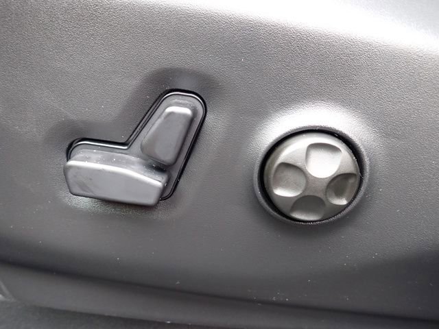 New 2026 Chrysler Pacifica Select image 19