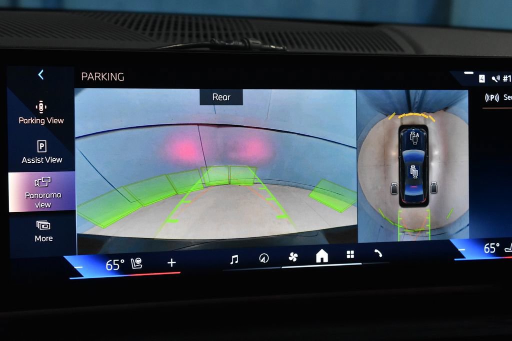 Certified 2026 BMW 540i xDrive w/ M Sport Package image 11