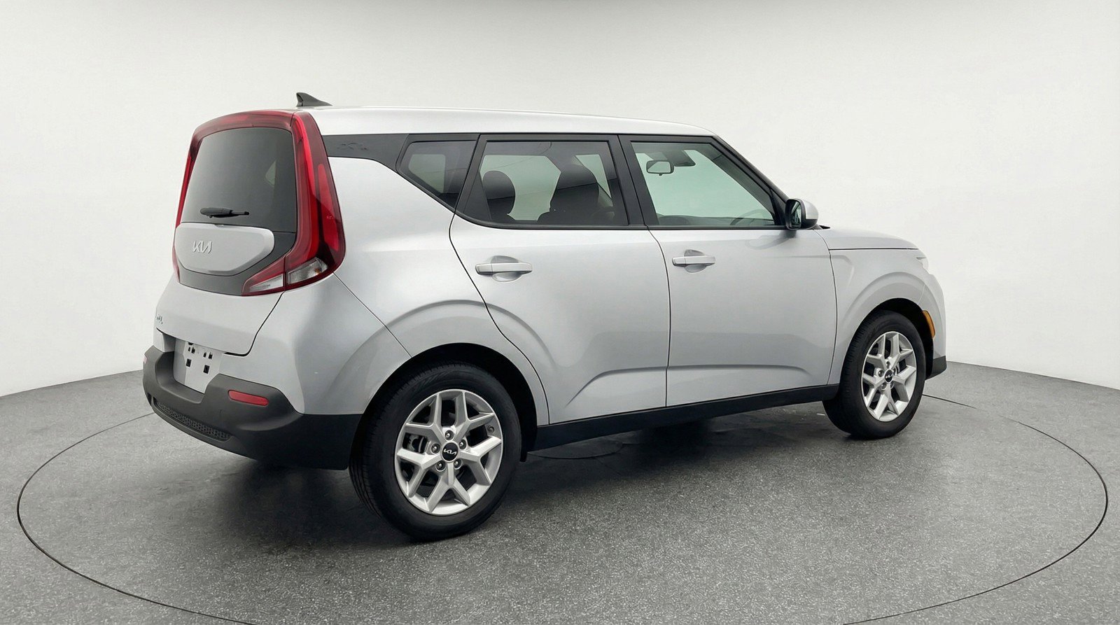 Used 2025 Kia Soul LX w/ LX Technology Package image 9