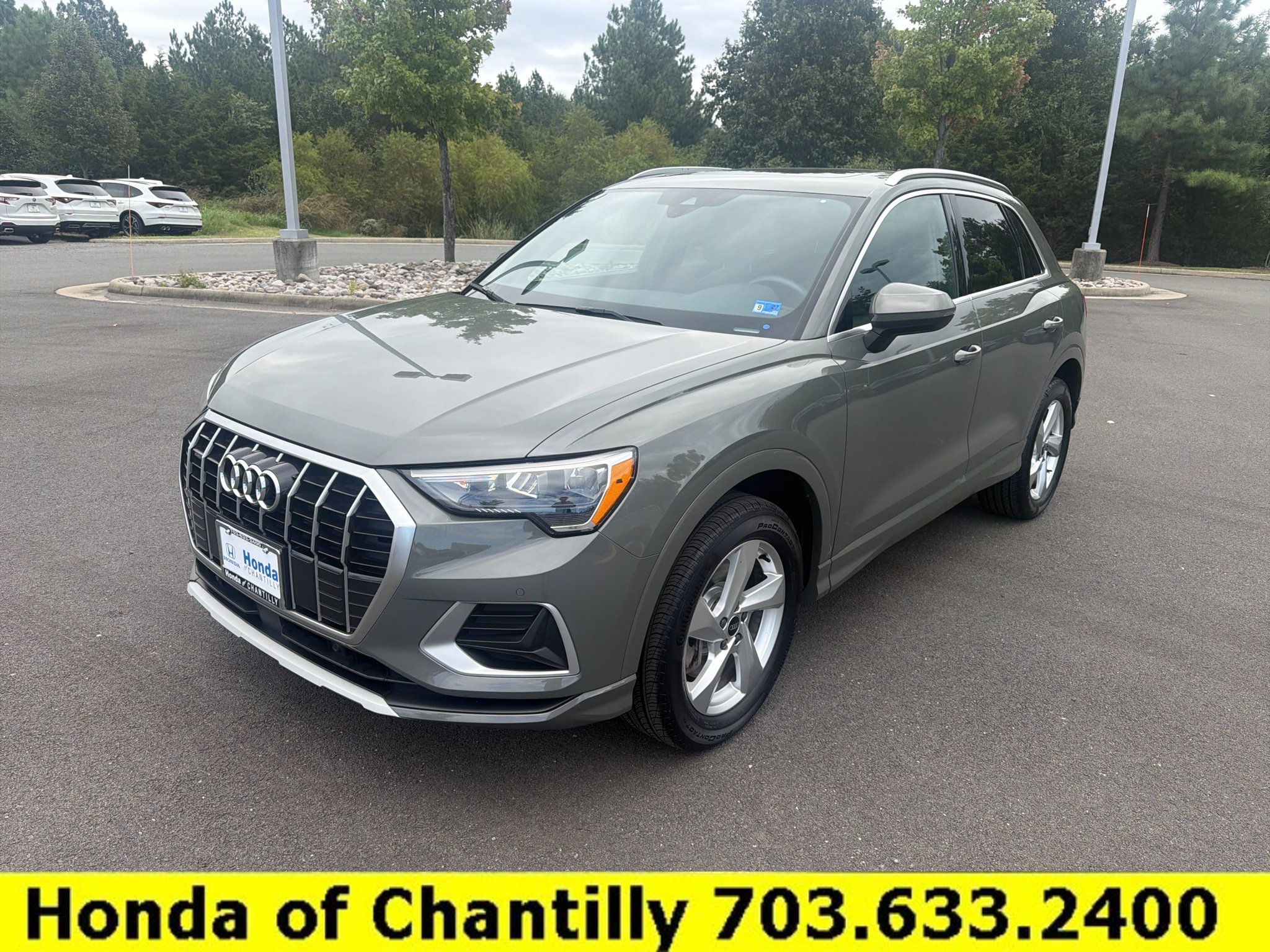 Used 2022 Audi Q3 2.0T Premium AWD/4WD image 3