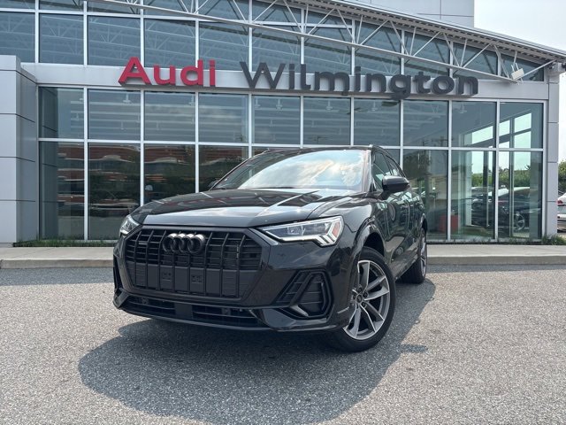New 2025 Audi Q3 2.0T Premium