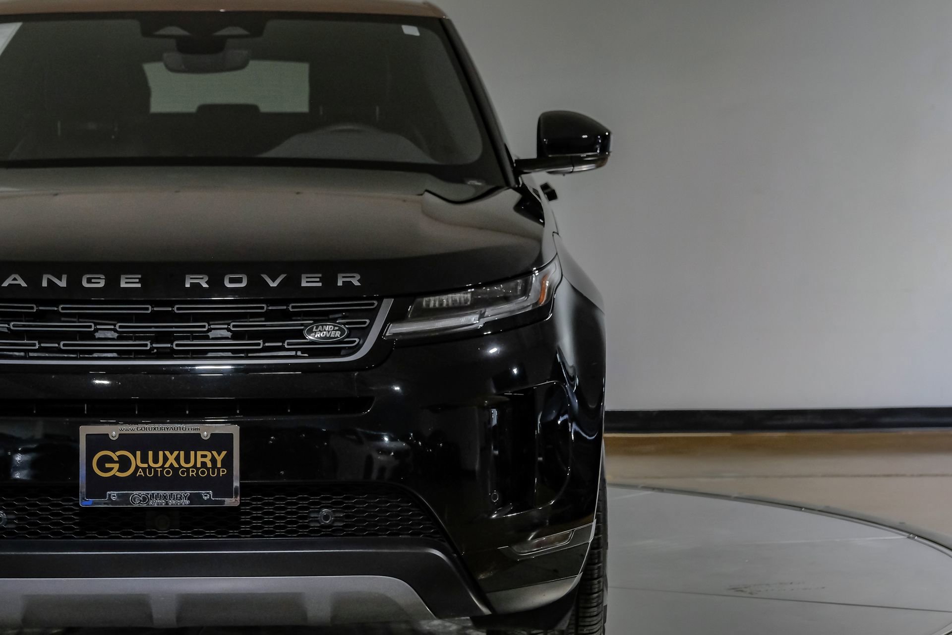 Used 2024 Land Rover Range Rover Evoque S AWD/4WD image 48