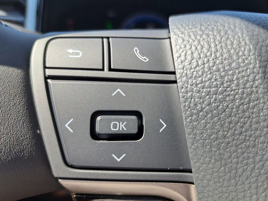 New 2026 Toyota Camry SE image 14