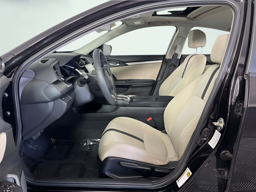 Used 2017 Honda Civic EX image 9
