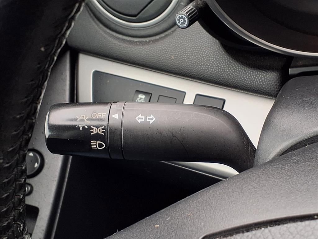 Used 2012 MAZDA MAZDA3 i Grand Touring image 19