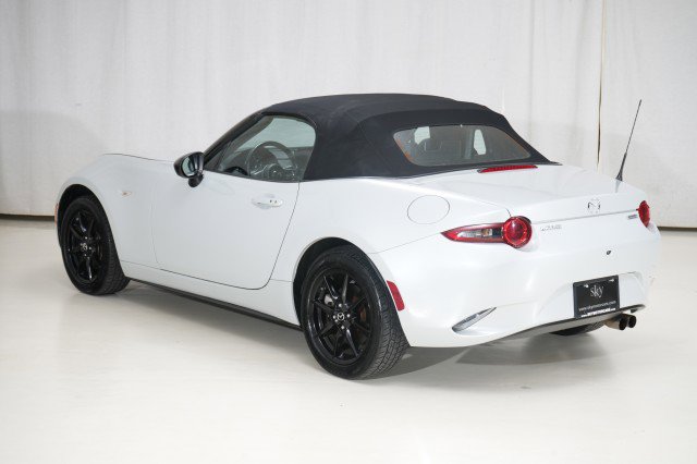 Used 2019 MAZDA MX-5 Miata Sport image 16