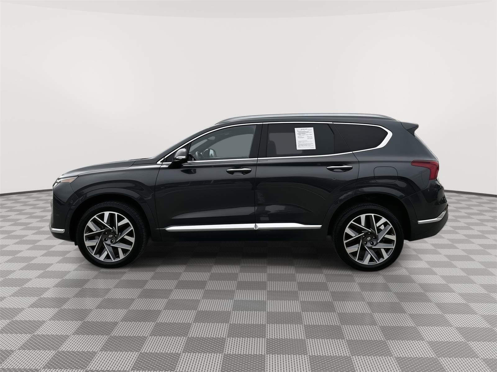 Used 2022 Hyundai Santa Fe Calligraphy AWD/4WD image 3