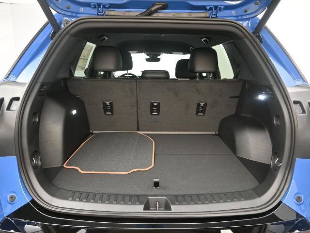 New 2026 GMC Terrain AT4 w/ Convenience Package III image 23