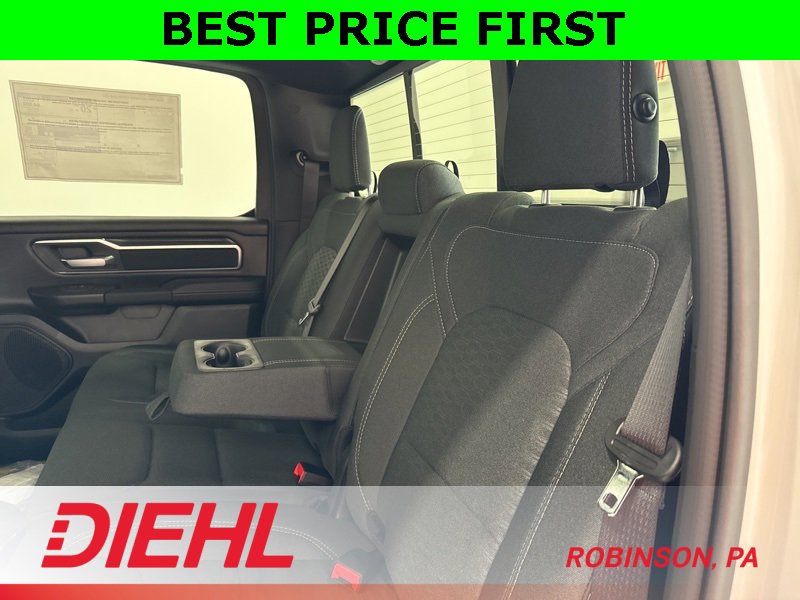 New 2026 RAM 1500 4x4 Crew Cab image 16