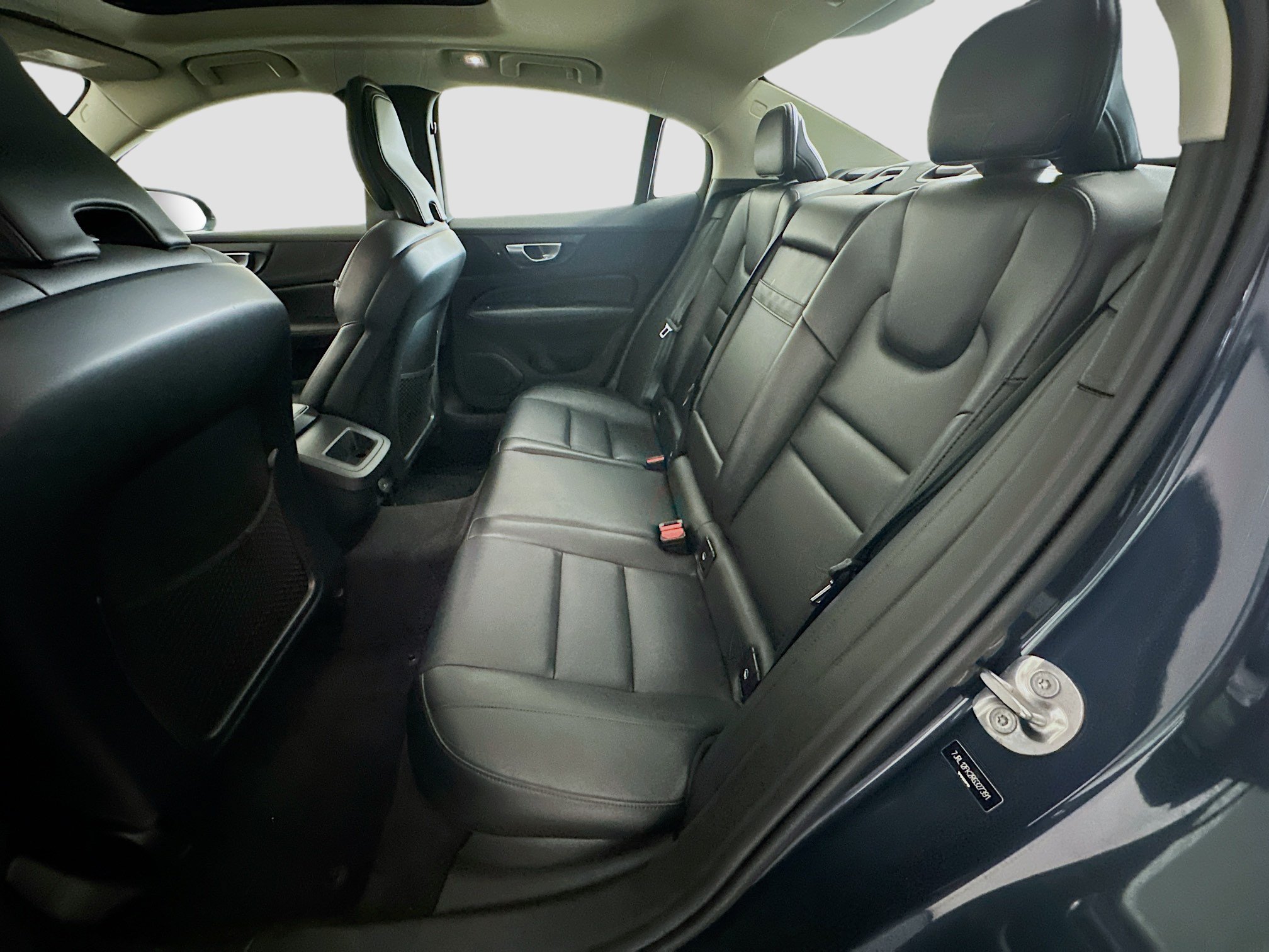 Used 2024 Volvo S60 B5 Core FWD image 30