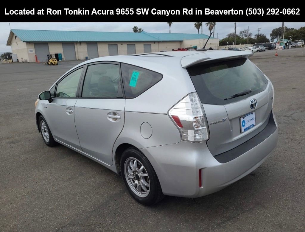 Used 2012 Toyota Prius V Three image 3