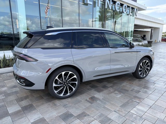 New 2026 Lincoln Nautilus Black Label AWD/4WD image 2