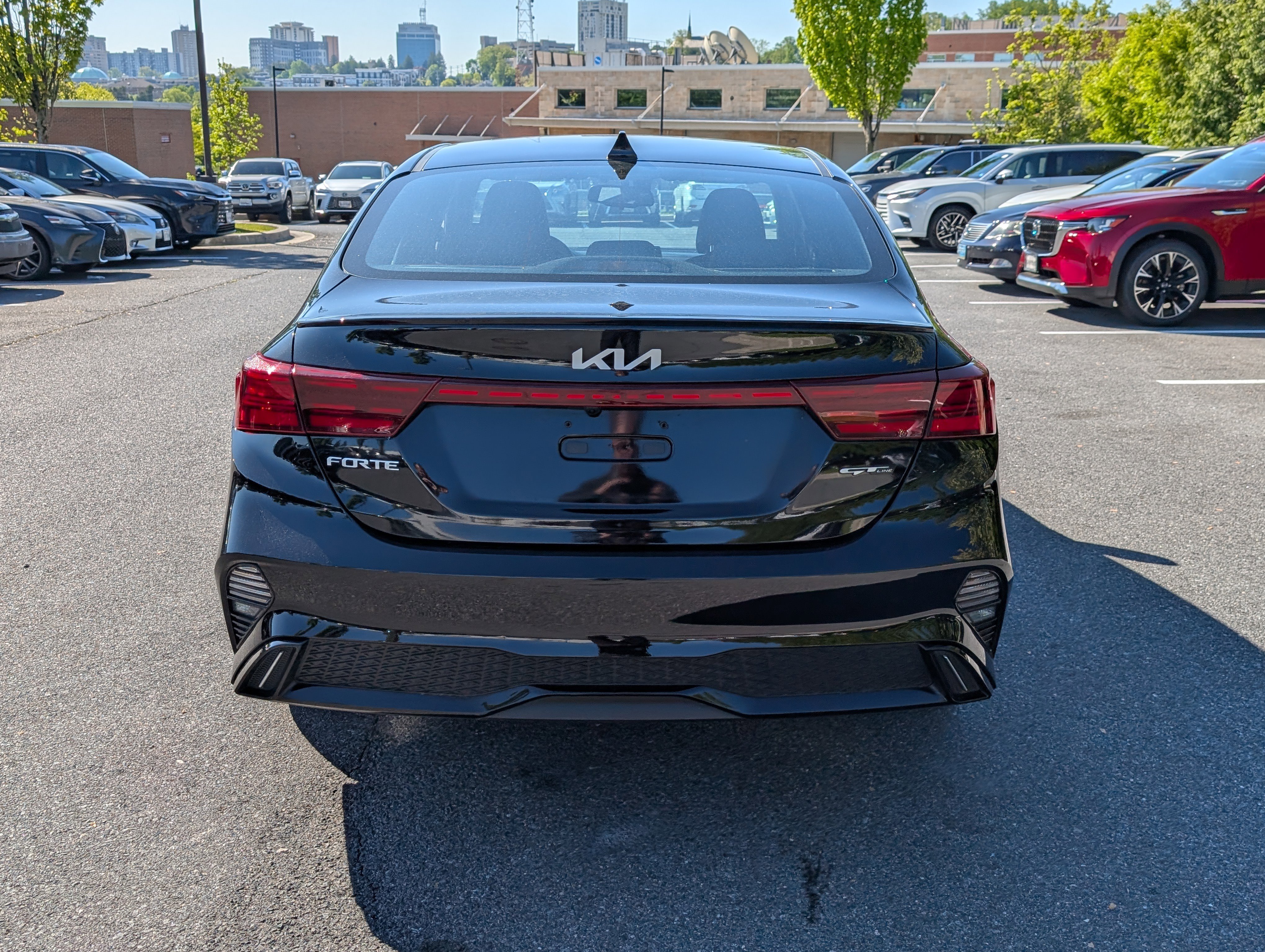 Used 2023 Kia Forte GT-Line FWD image 4