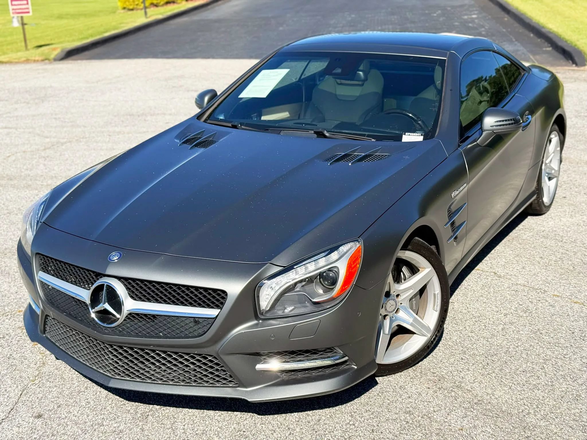 Used 2014 Mercedes-Benz SL 550 w/ Sport Wheel Package image 15
