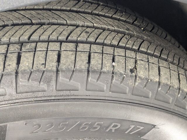 Certified 2023 GMC Terrain SLE w/ Driver Convenience Package image 9