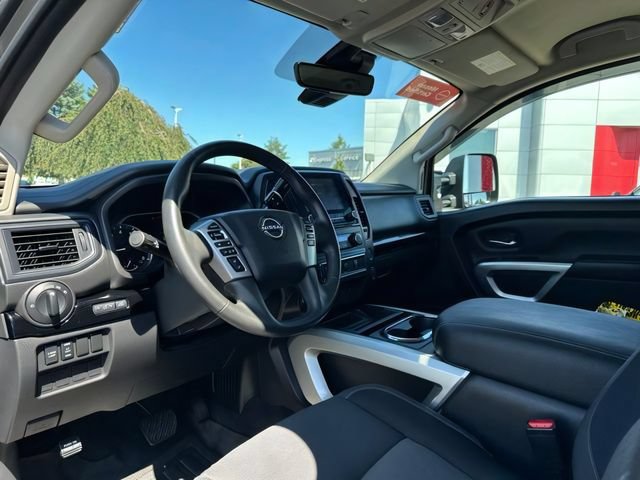 Certified 2024 Nissan Titan SV w/ SV Convenience Package AWD/4WD image 15