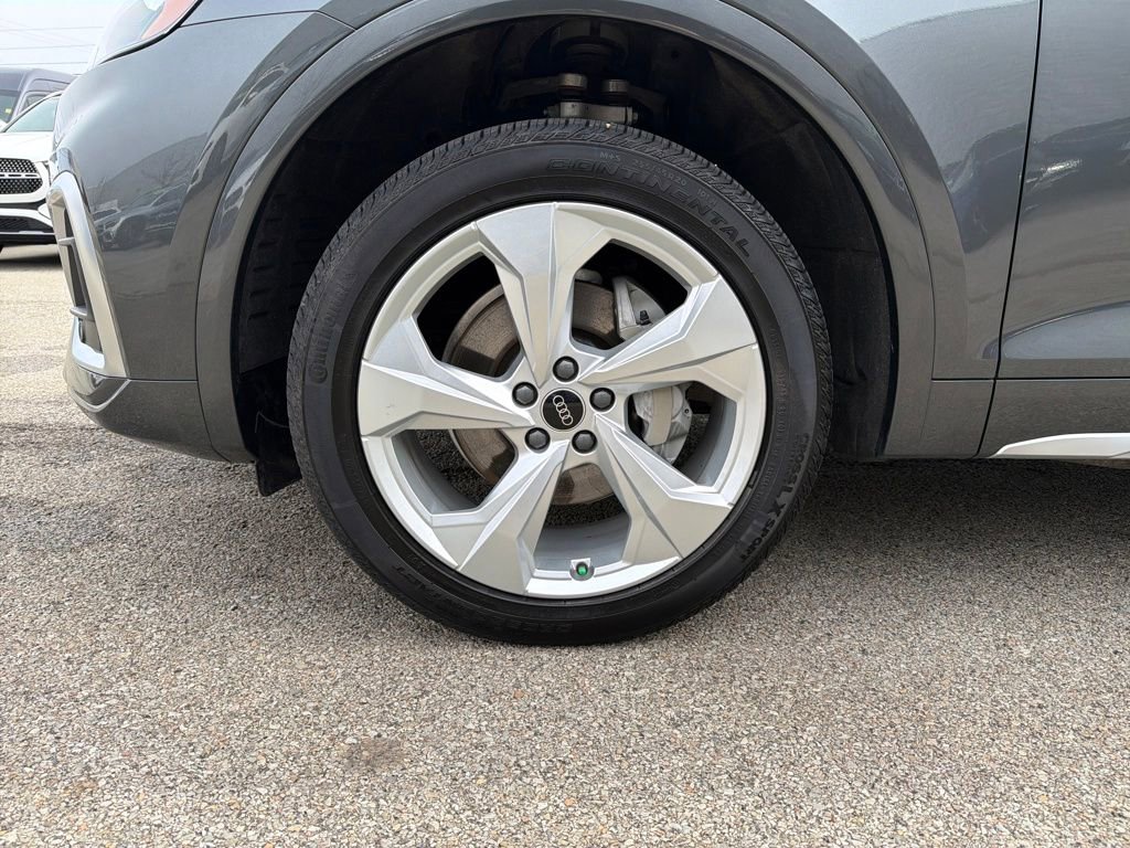 Used 2024 Audi Q5 2.0T Premium Plus w/ Premium Plus Package image 22