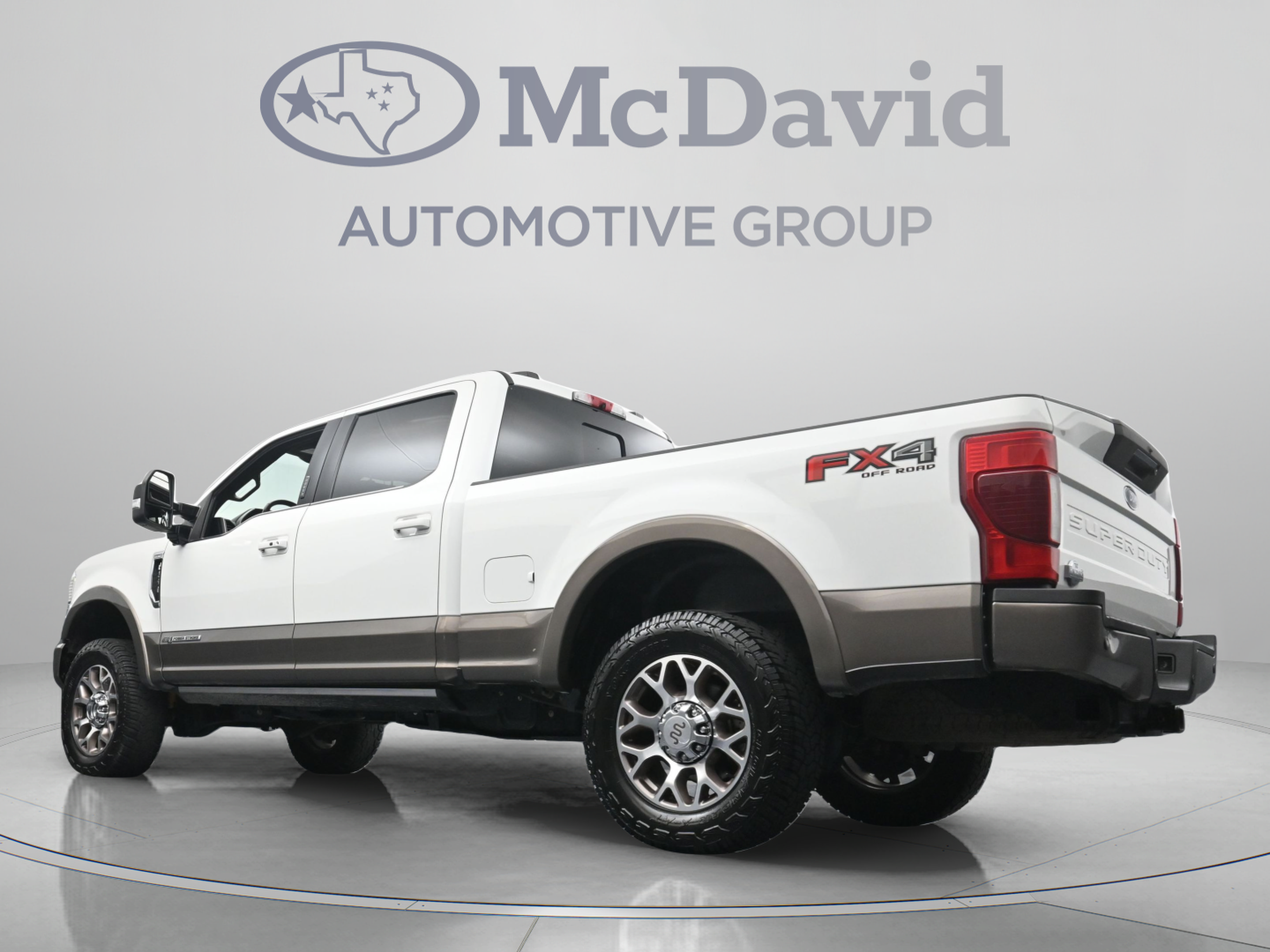 Used 2022 Ford F250 King Ranch w/ King Ranch Ultimate Package AWD/4WD image 29
