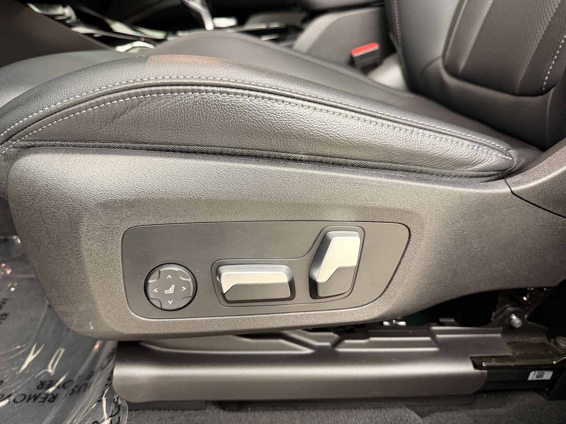 Certified 2023 BMW X3 sDrive30i w/ Convenience Package RWD image 15