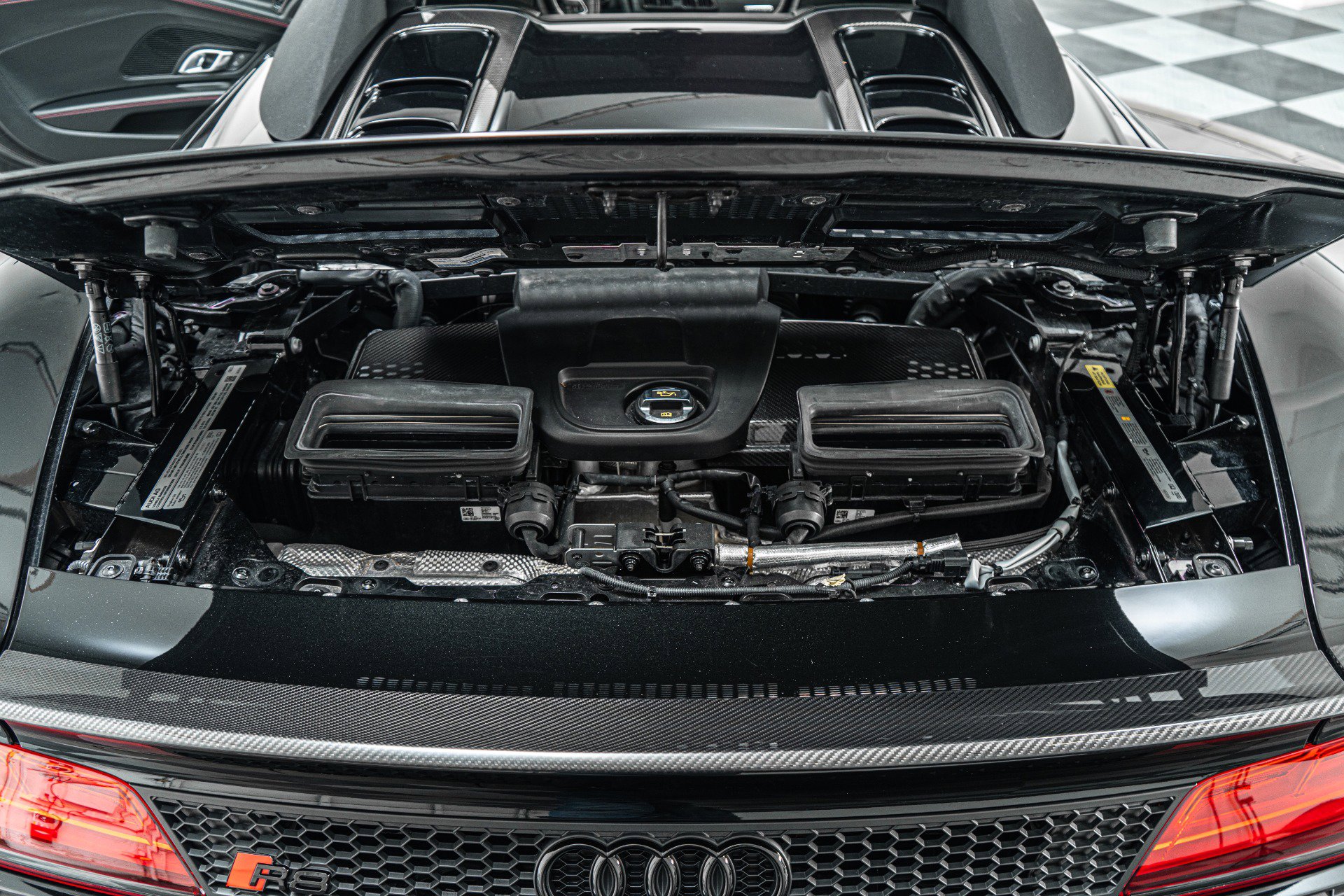 Used 2023 Audi R8 V10 performance image 12
