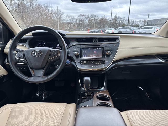 Used 2016 Toyota Avalon Limited w/ Toyota Safety Sense Package image 15