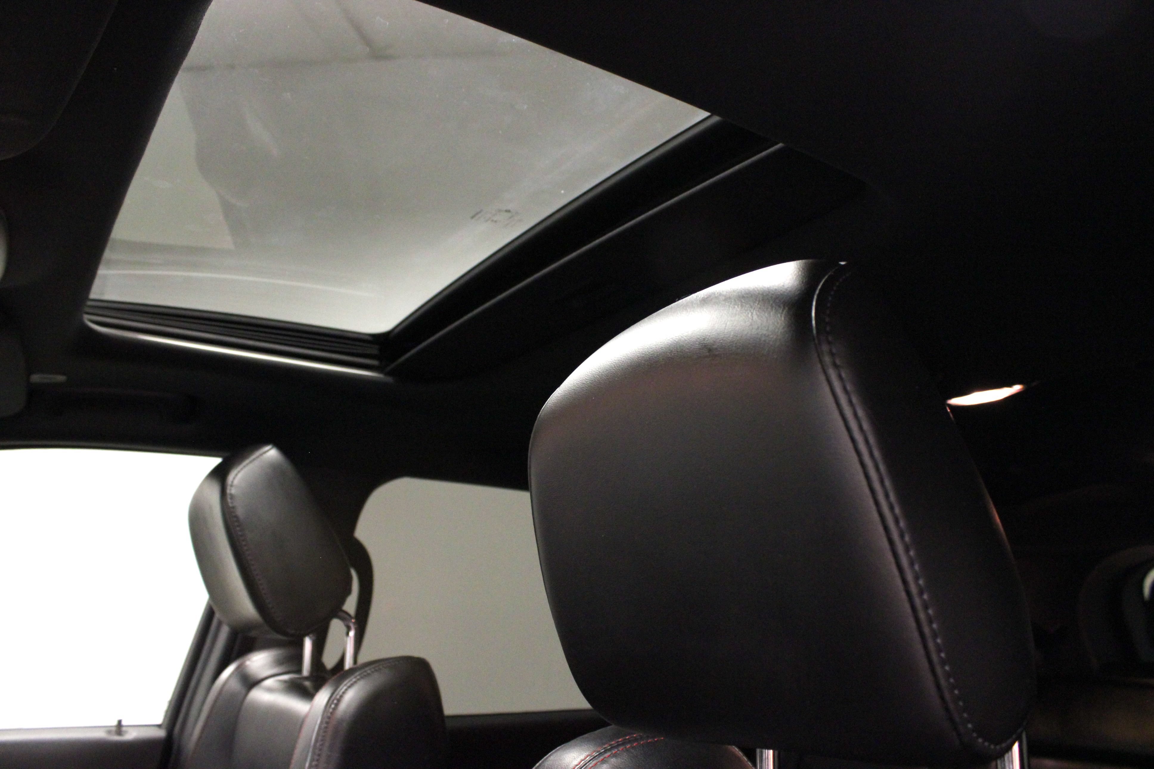 Used 2023 Dodge Durango GT RWD image 10
