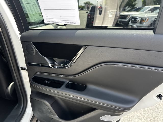 Certified 2024 Lincoln Corsair AWD w/ Equipment Group 101A image 40