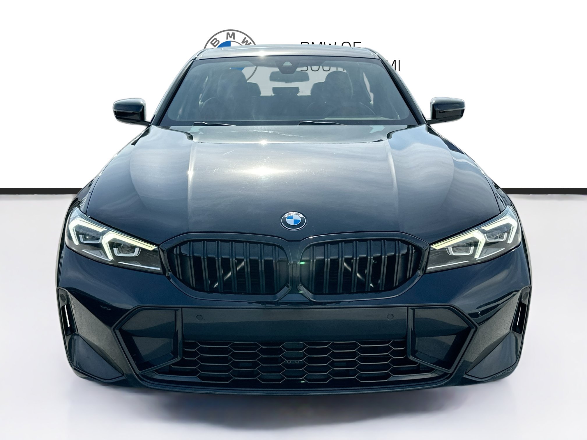 Used 2024 BMW 330i Sedan w/ M Sport Package RWD image 2